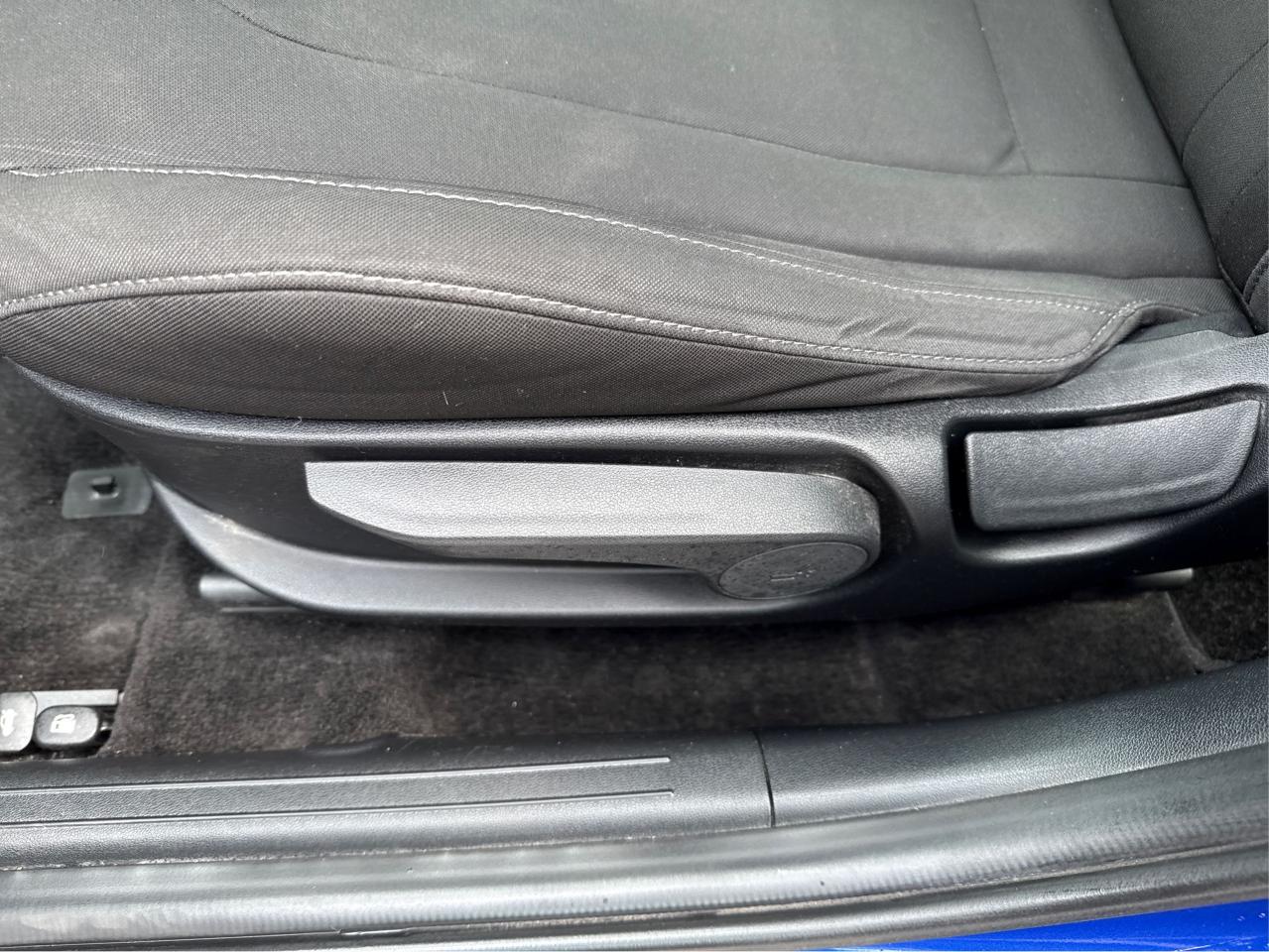 2021 Hyundai Elantra  - Photo #17