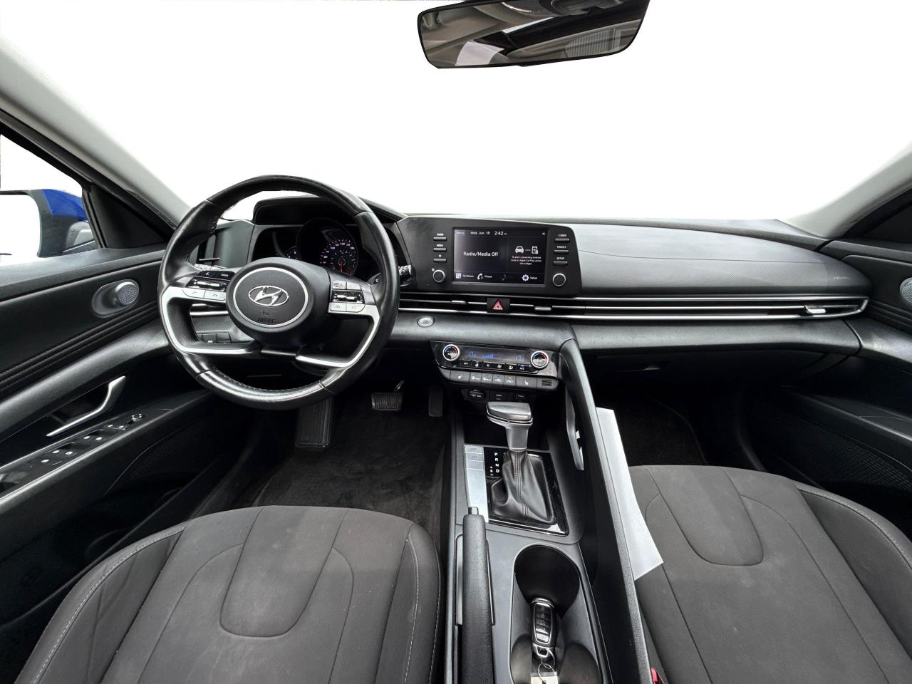 2021 Hyundai Elantra  - Photo #18