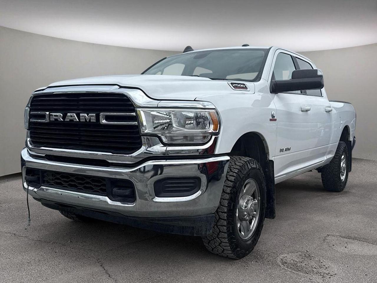 2020 RAM 1500 2500 HIGHLIGHTS6.7L Turbo Diesel EngineCrewcabPower seatPower optionsTransfer case skid platesTow Hooks