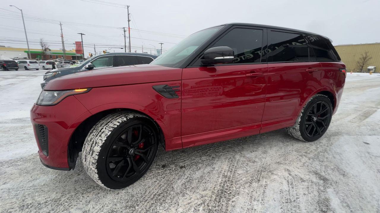 2020 Land Rover Range Rover Sport SVR AWD,  MOONROOF, HEATED LEATHER SEATS, POWER LIFTGATE, BACK UP CAM, NAV!! Photo