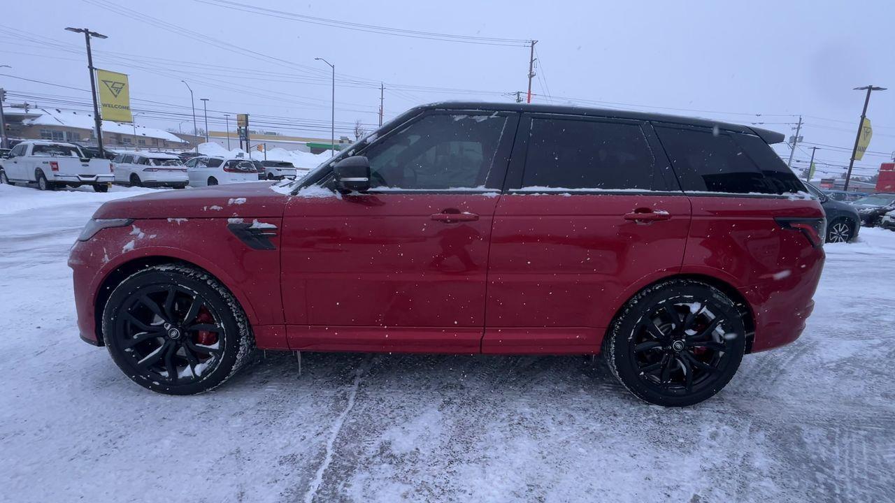 2020 Land Rover Range Rover Sport SVR AWD,  MOONROOF, HEATED LEATHER SEATS, POWER LIFTGATE, BACK UP CAM, NAV!! Photo