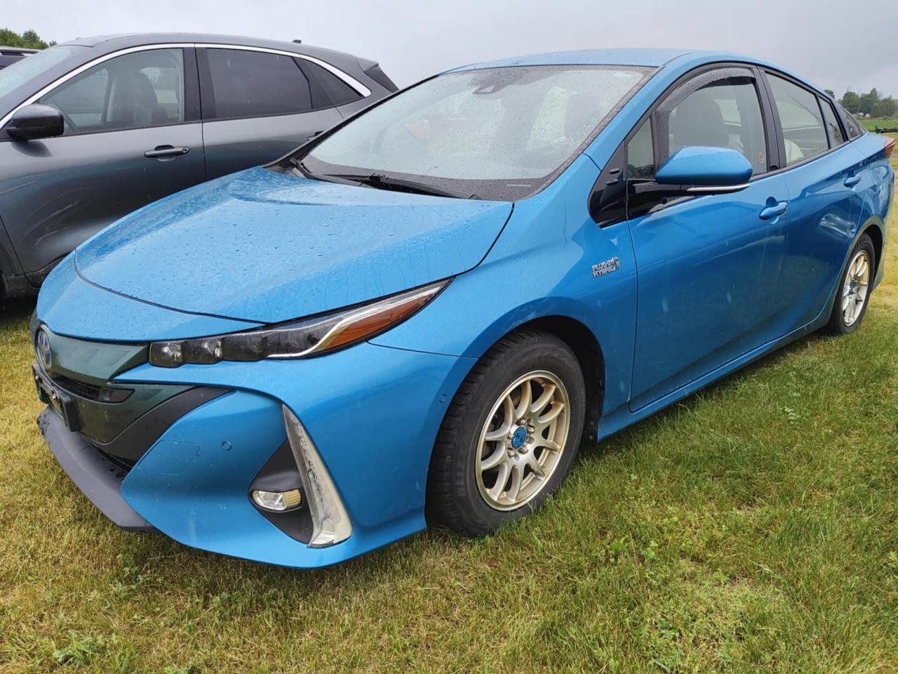 <p style=box-sizing: border-box; margin-bottom: 1rem; margin-top: 0px; color: #616161; font-family: Ford, Helvetica; font-size: 16px; background-color: #ffffff;>INCLUDES A SET OF WINTER TIRES ON RIMS</p><p style=box-sizing: border-box; margin-bottom: 1rem; margin-top: 0px; color: #616161; font-family: Ford, Helvetica; font-size: 16px; background-color: #ffffff;> </p><p style=box-sizing: border-box; margin-bottom: 1rem; margin-top: 0px; color: #616161; font-family: Ford, Helvetica; font-size: 16px; background-color: #ffffff;>****FRESH TRADE****</p><p style=box-sizing: border-box; margin-bottom: 1rem; margin-top: 0px; color: #616161; font-family: Ford, Helvetica; font-size: 16px; background-color: #ffffff;>AWAITING SAFETY INSPECTION AND RECONDITIONING, PRICING AND PHOTOS TO FOLLOW.</p><p style=box-sizing: border-box; margin-bottom: 1rem; margin-top: 0px; color: #616161; font-family: Ford, Helvetica; font-size: 16px; background-color: #ffffff;> </p><p style=box-sizing: border-box; margin-bottom: 1rem; margin-top: 0px; color: #616161; font-family: Ford, Helvetica; font-size: 16px; background-color: #ffffff;>PRICE SUBJECT TO A SUITABLE SAFETY.</p>