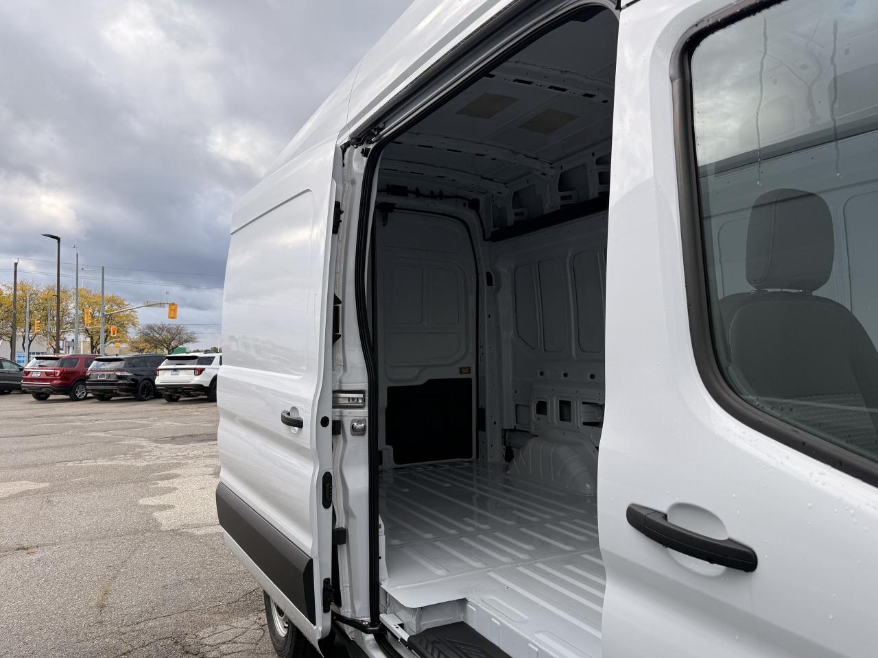 2025 Ford Transit Cargo Van Photo