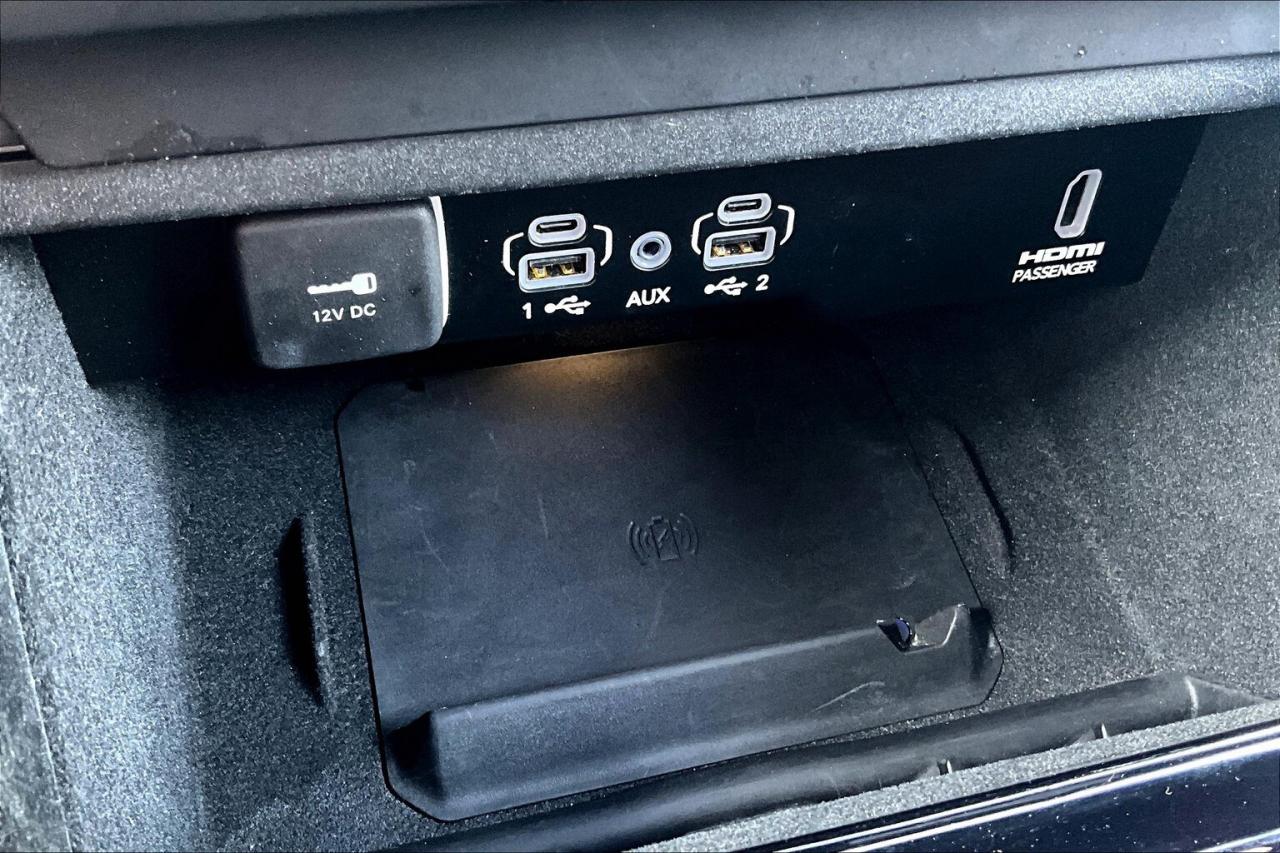 2022 Jeep Grand Wagoneer Series III | 6.4L V8 | Massage Seats | Tow Pkg 4X4 Photo