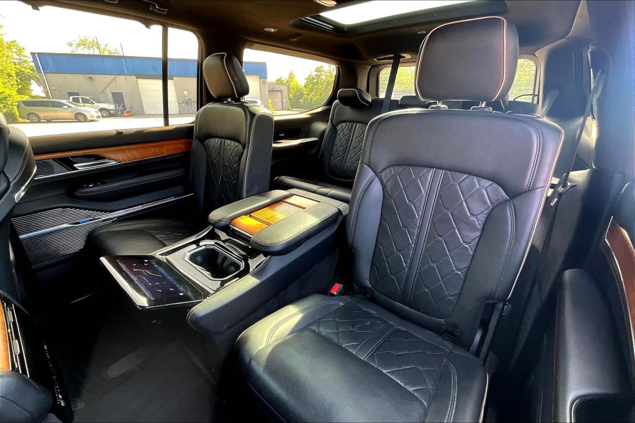 2022 Jeep Grand Wagoneer Series III | 6.4L V8 | Massage Seats | Tow Pkg 4X4 Photo