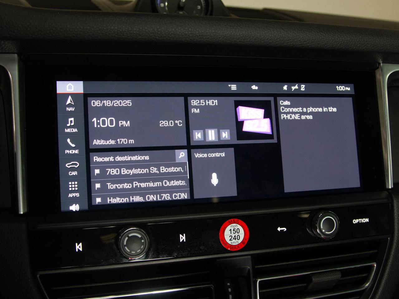 2023 Porsche Macan PREMIUM PLUS PACKAGE | 19" RIM |  PANO Photo