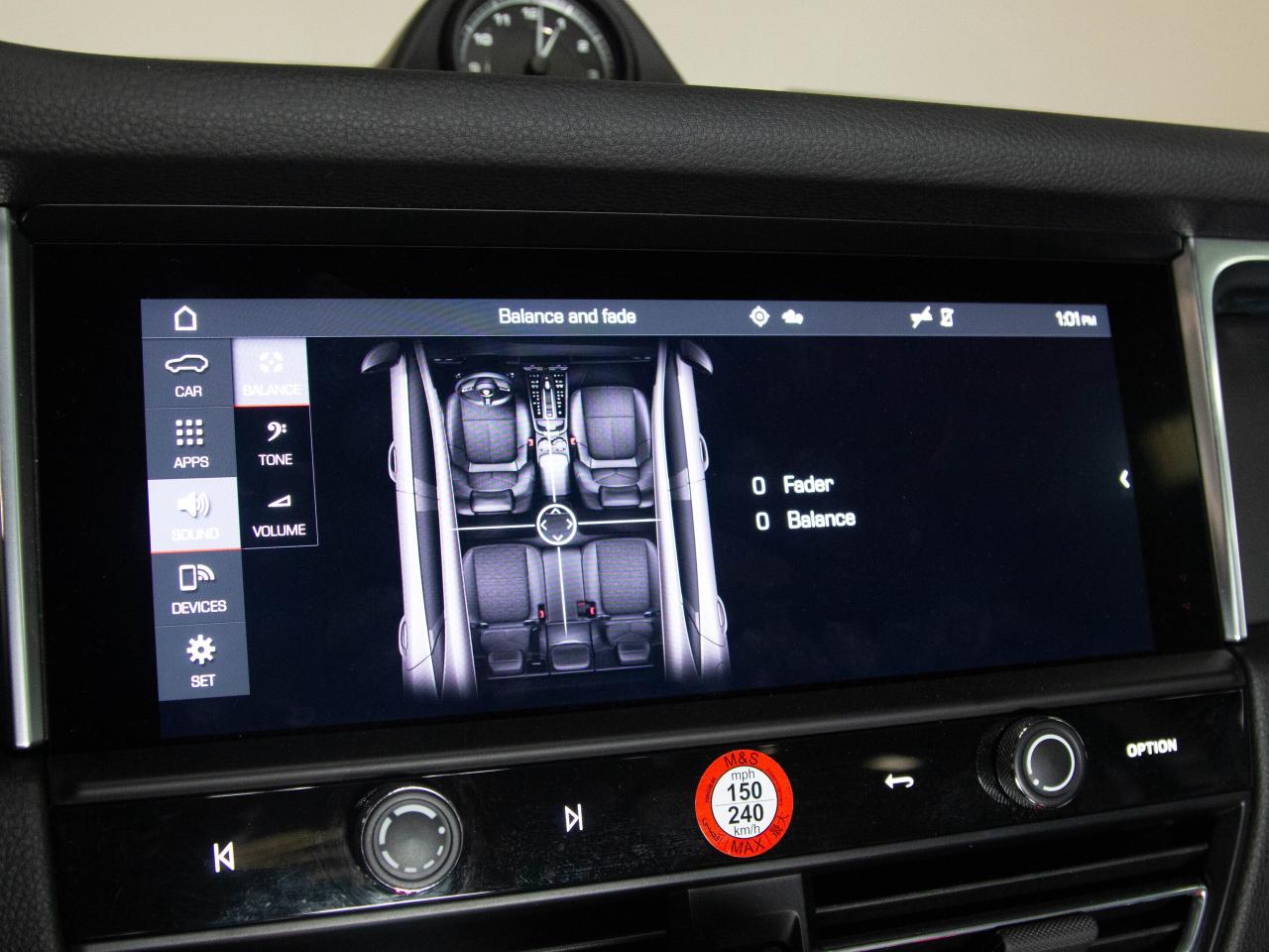 2023 Porsche Macan PREMIUM PLUS PACKAGE | 19" RIM |  PANO Photo