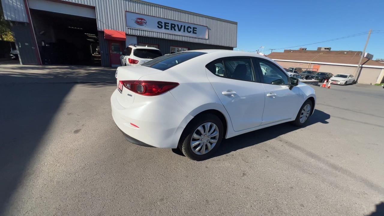 2016 Mazda MAZDA3 6-SPEED | LOW KMS!! | NAV | REAR CAM | BLUETOOTH Photo