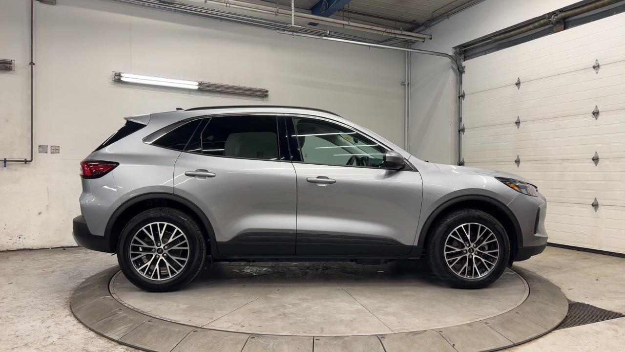 2024 Ford Escape PLUG-IN HYBRID | HTD SEATS | 13IN SCREEN | CARPLAY Photo