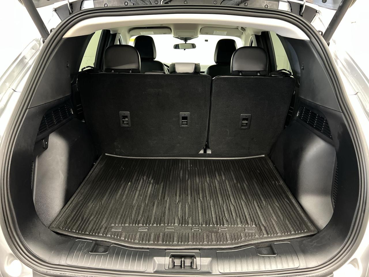 2024 Ford Escape PLUG-IN HYBRID | HTD SEATS | 13IN SCREEN | CARPLAY Photo