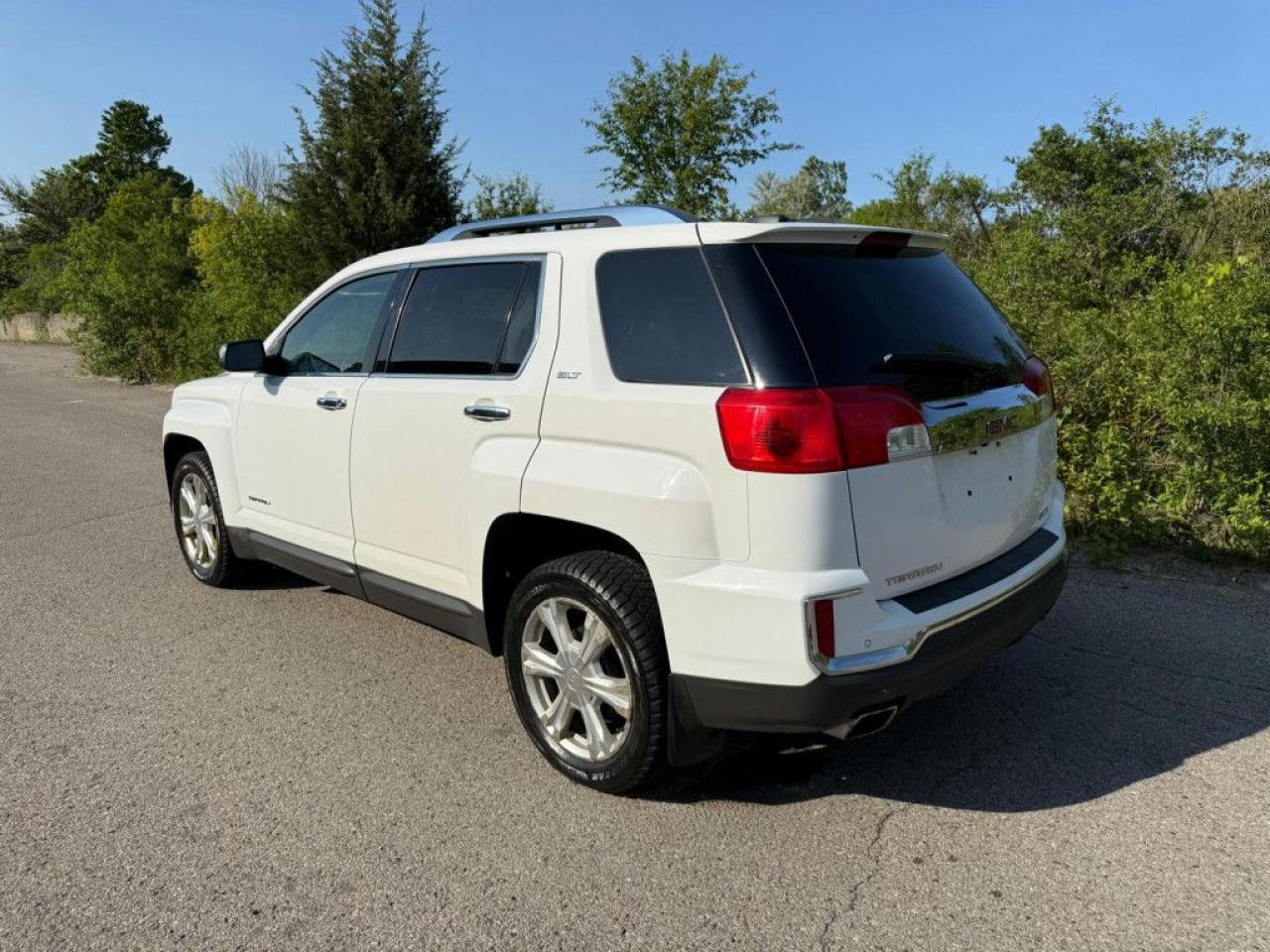 2016 GMC Terrain SLT | ONE OWNER | CLEAN CARFAX | V6 | AWD | LEATHER | REMOTE STARTER | POWER SEATS | BACK-UP CAM | - Photo #4