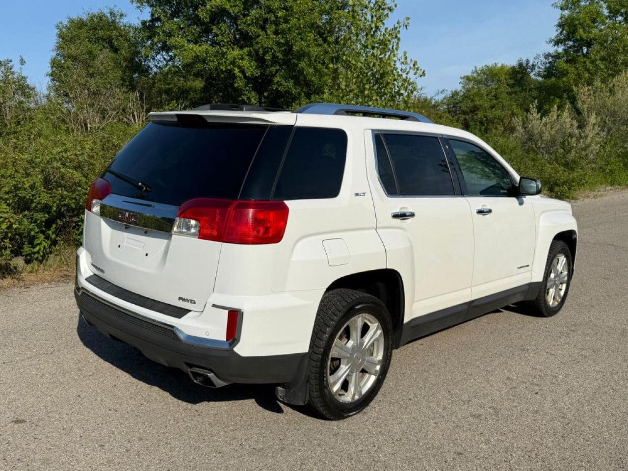 2016 GMC Terrain SLT | ONE OWNER | CLEAN CARFAX | V6 | AWD | LEATHER | REMOTE STARTER | POWER SEATS | BACK-UP CAM | - Photo #6