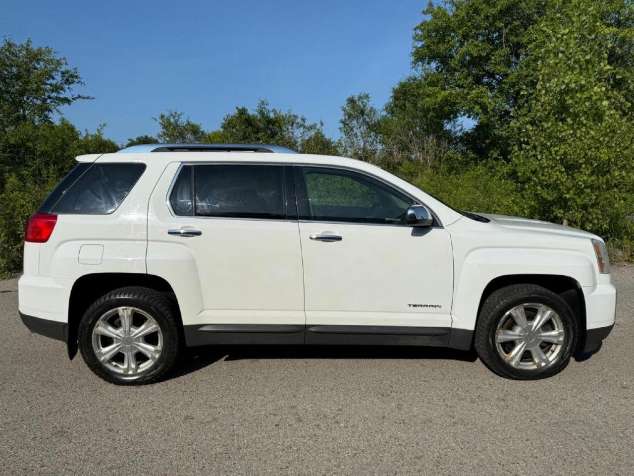 2016 GMC Terrain SLT | ONE OWNER | CLEAN CARFAX | V6 | AWD | LEATHER | REMOTE STARTER | POWER SEATS | BACK-UP CAM | - Photo #8