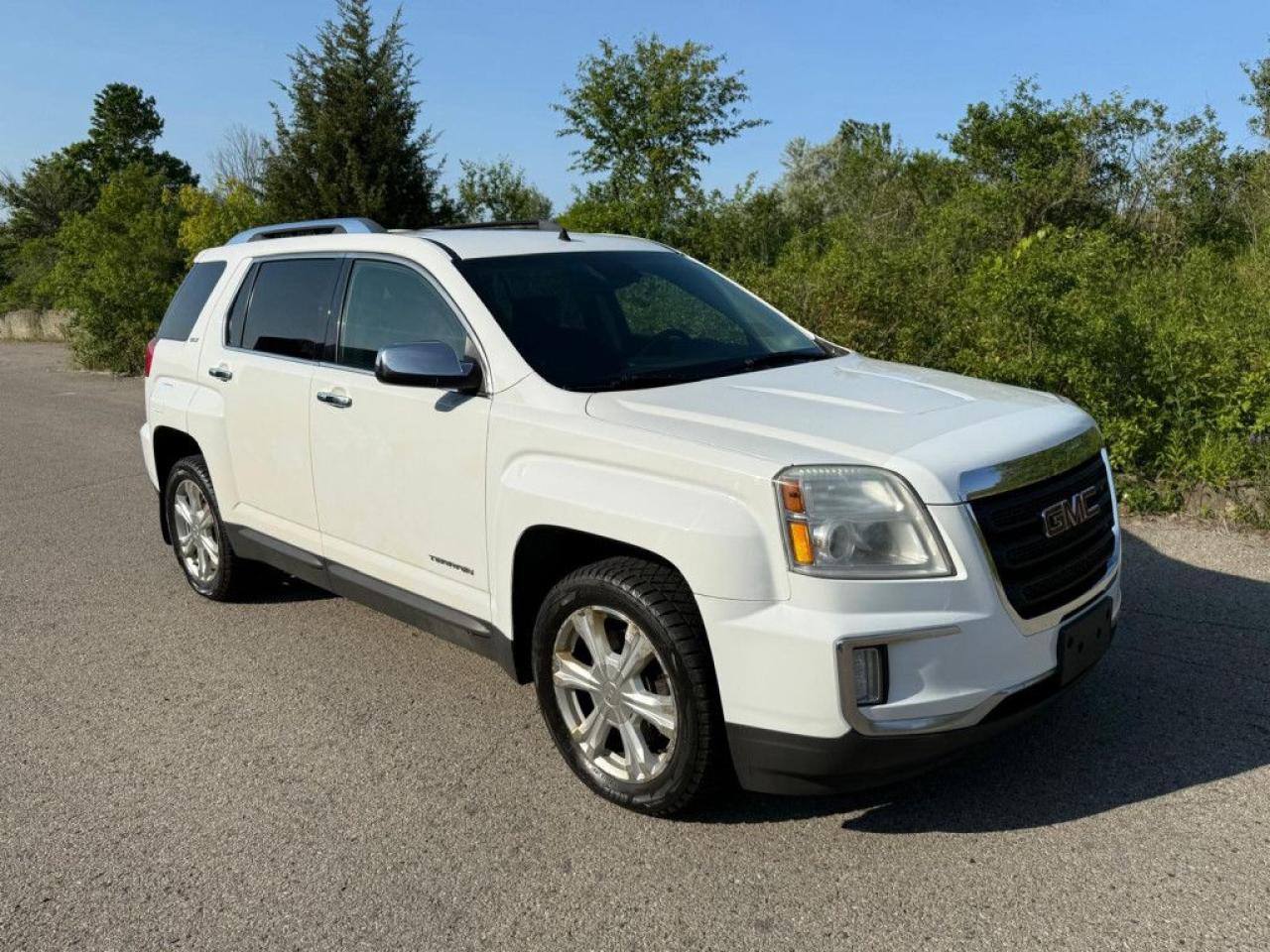 2016 GMC Terrain SLT | ONE OWNER | CLEAN CARFAX | V6 | AWD | LEATHER | REMOTE STARTER | POWER SEATS | BACK-UP CAM | - Photo #9