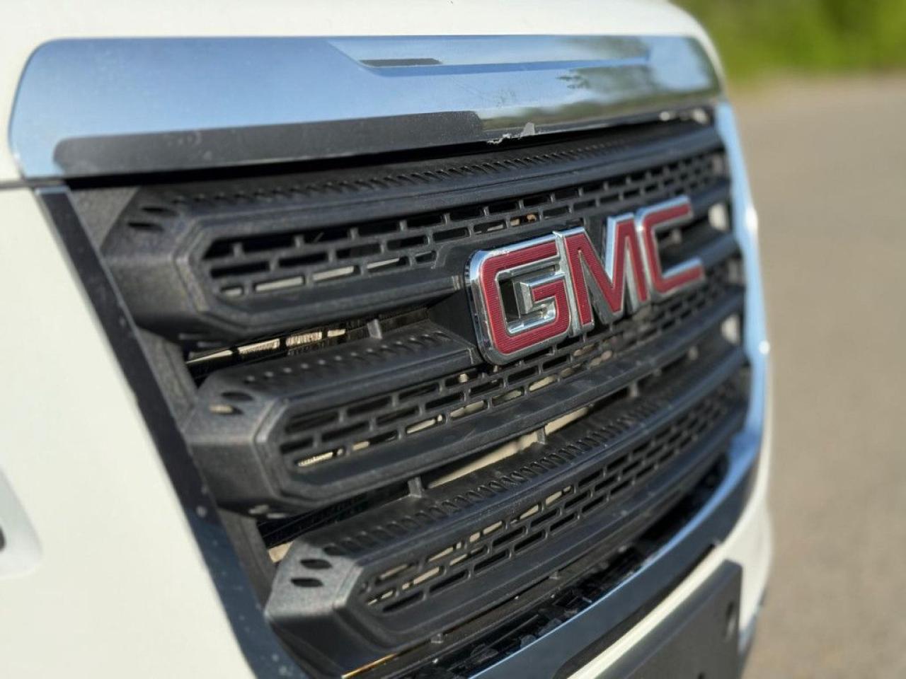 2016 GMC Terrain SLT | ONE OWNER | CLEAN CARFAX | V6 | AWD | LEATHER | REMOTE STARTER | POWER SEATS | BACK-UP CAM | - Photo #14