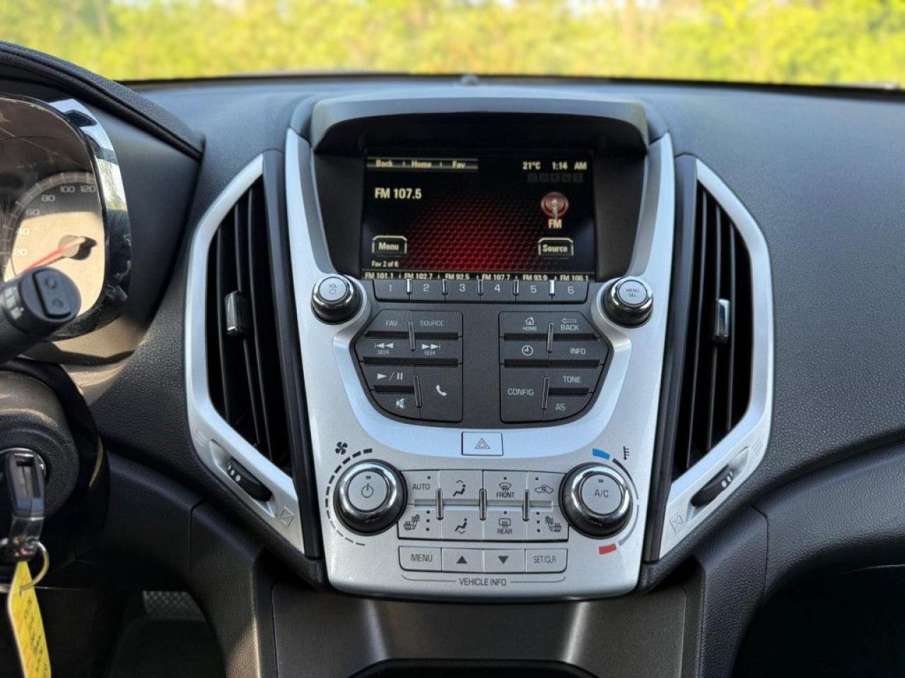 2016 GMC Terrain SLT | ONE OWNER | CLEAN CARFAX | V6 | AWD | LEATHER | REMOTE STARTER | POWER SEATS | BACK-UP CAM | - Photo #25