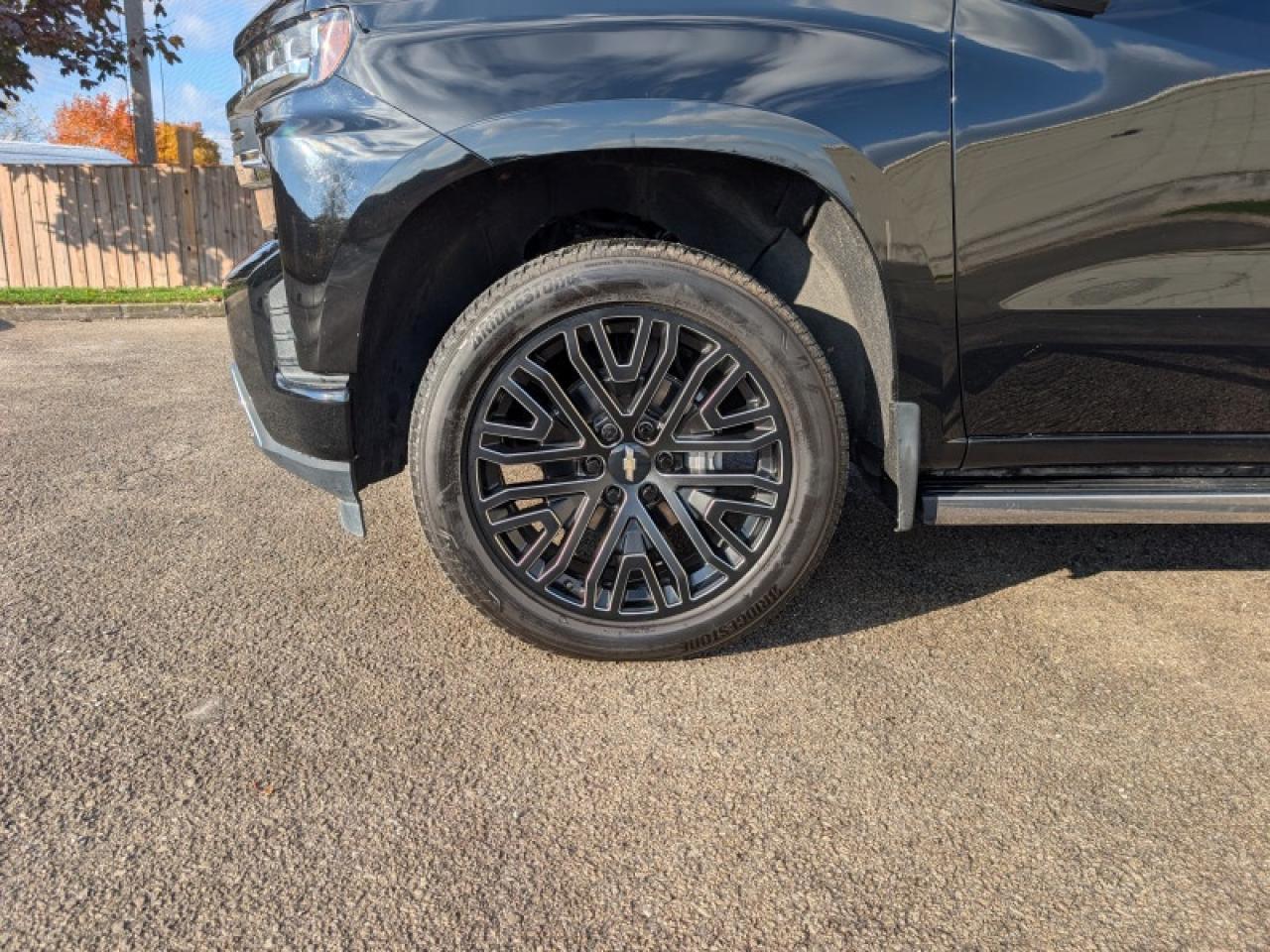 2020 Chevrolet Silverado 1500 High Country  **DELUXE + TECH PKG** Photo