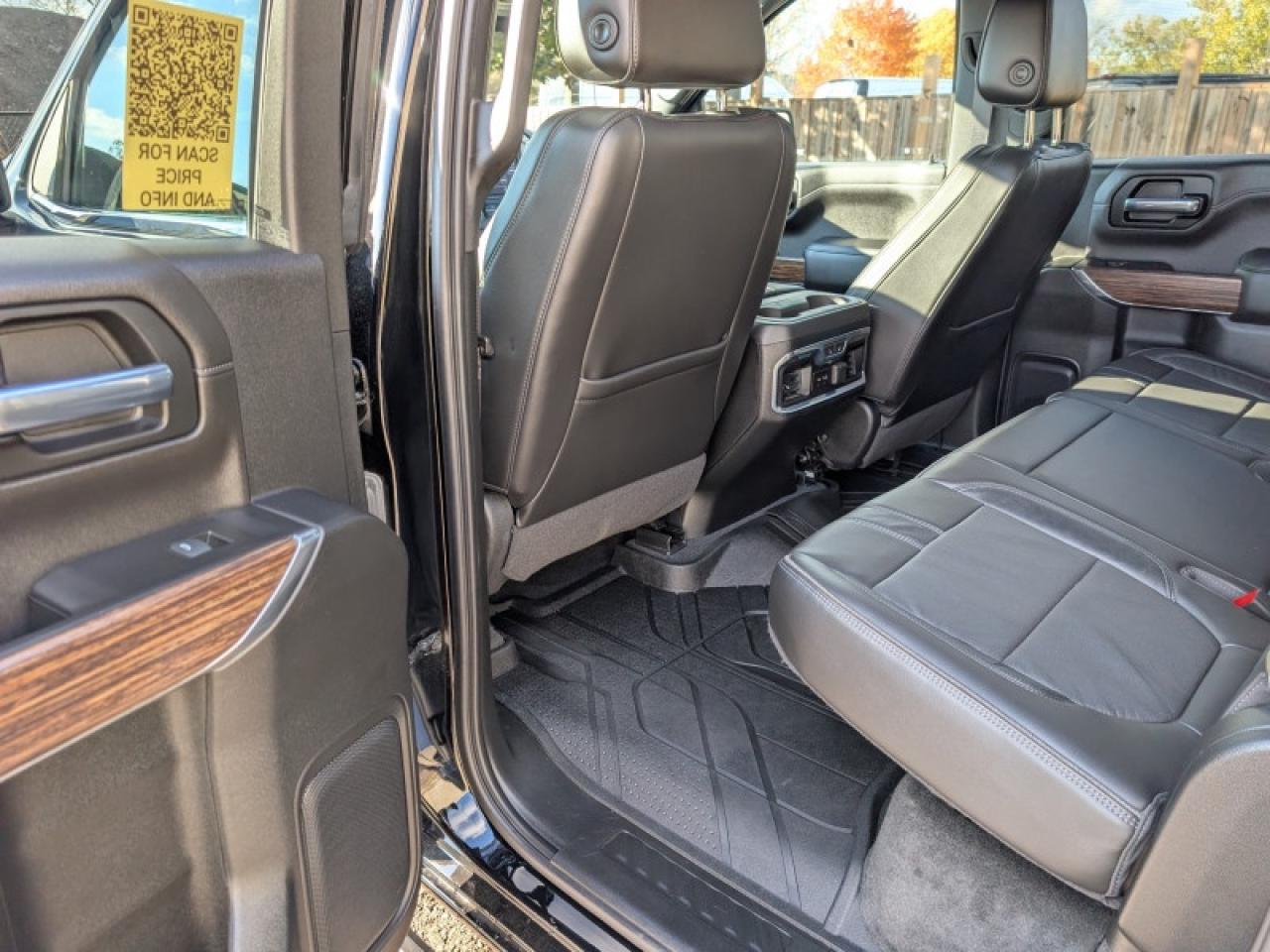 2020 Chevrolet Silverado 1500 High Country  **DELUXE + TECH PKG** Photo