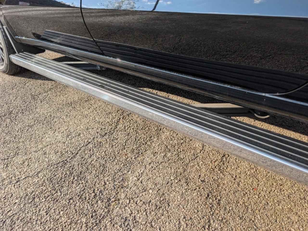 2020 Chevrolet Silverado 1500 High Country  **DELUXE + TECH PKG** Photo