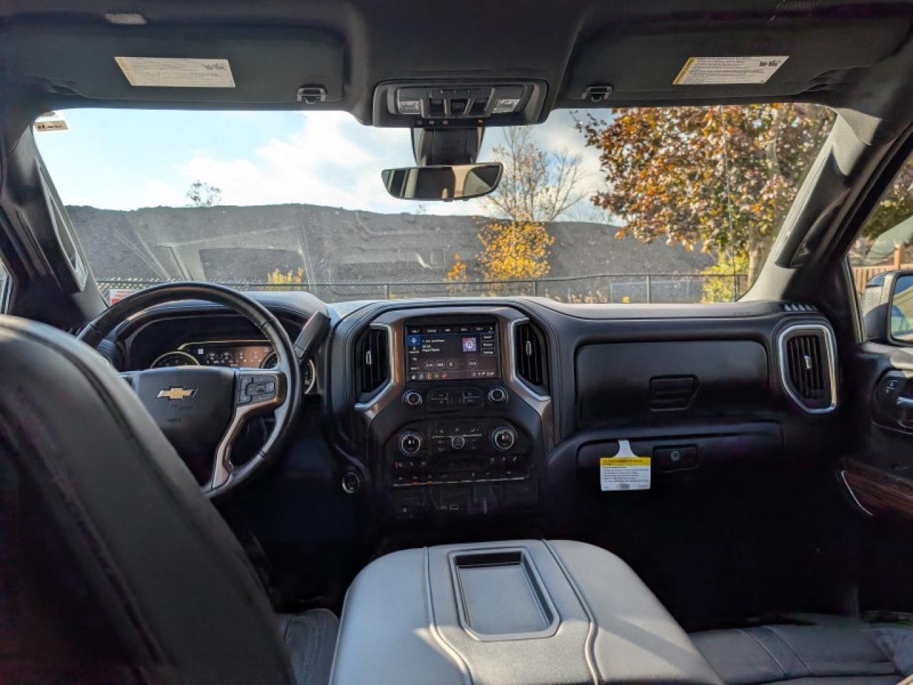 2020 Chevrolet Silverado 1500 High Country  **DELUXE + TECH PKG** Photo