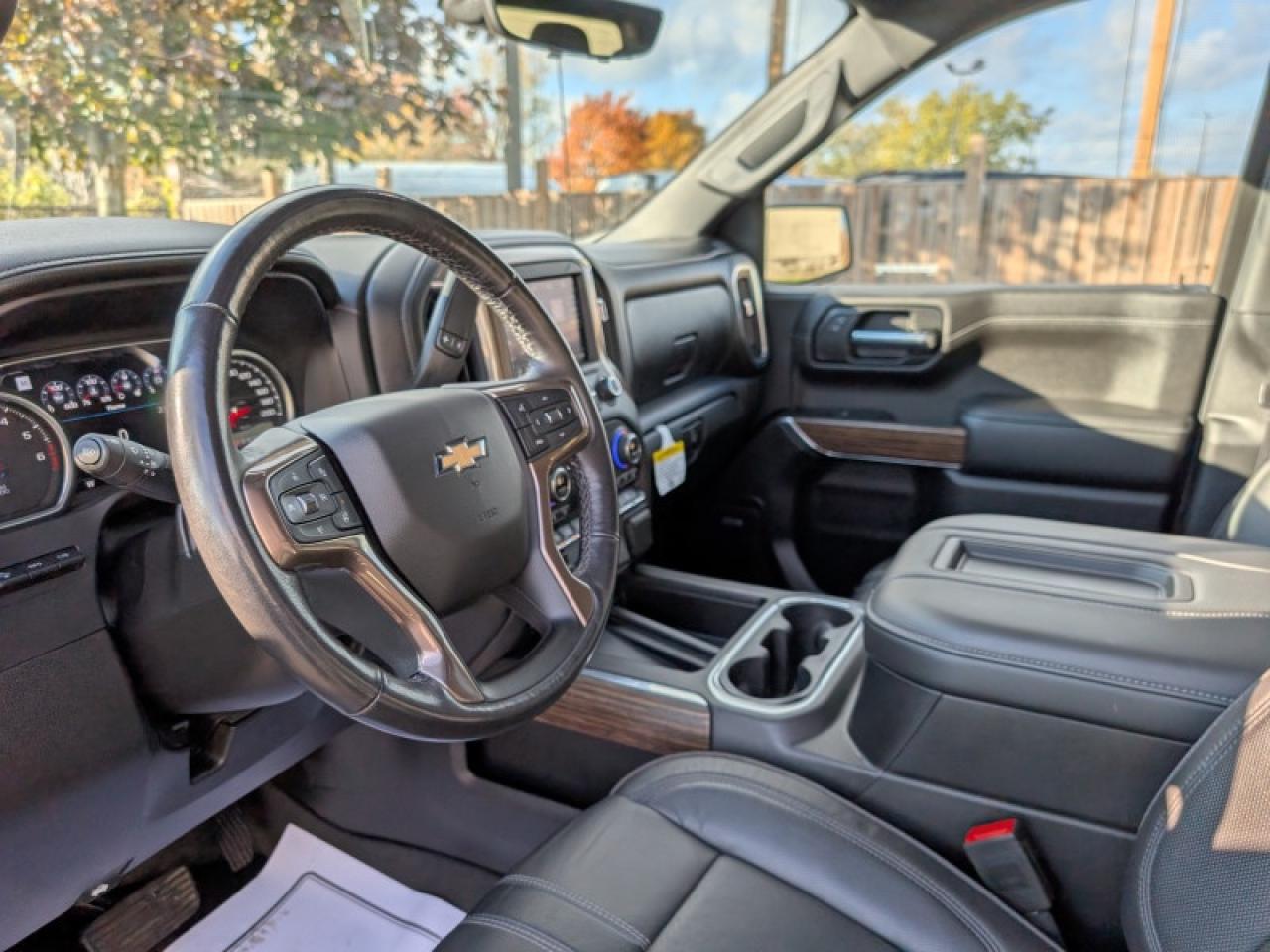 2020 Chevrolet Silverado 1500 High Country  **DELUXE + TECH PKG** Photo