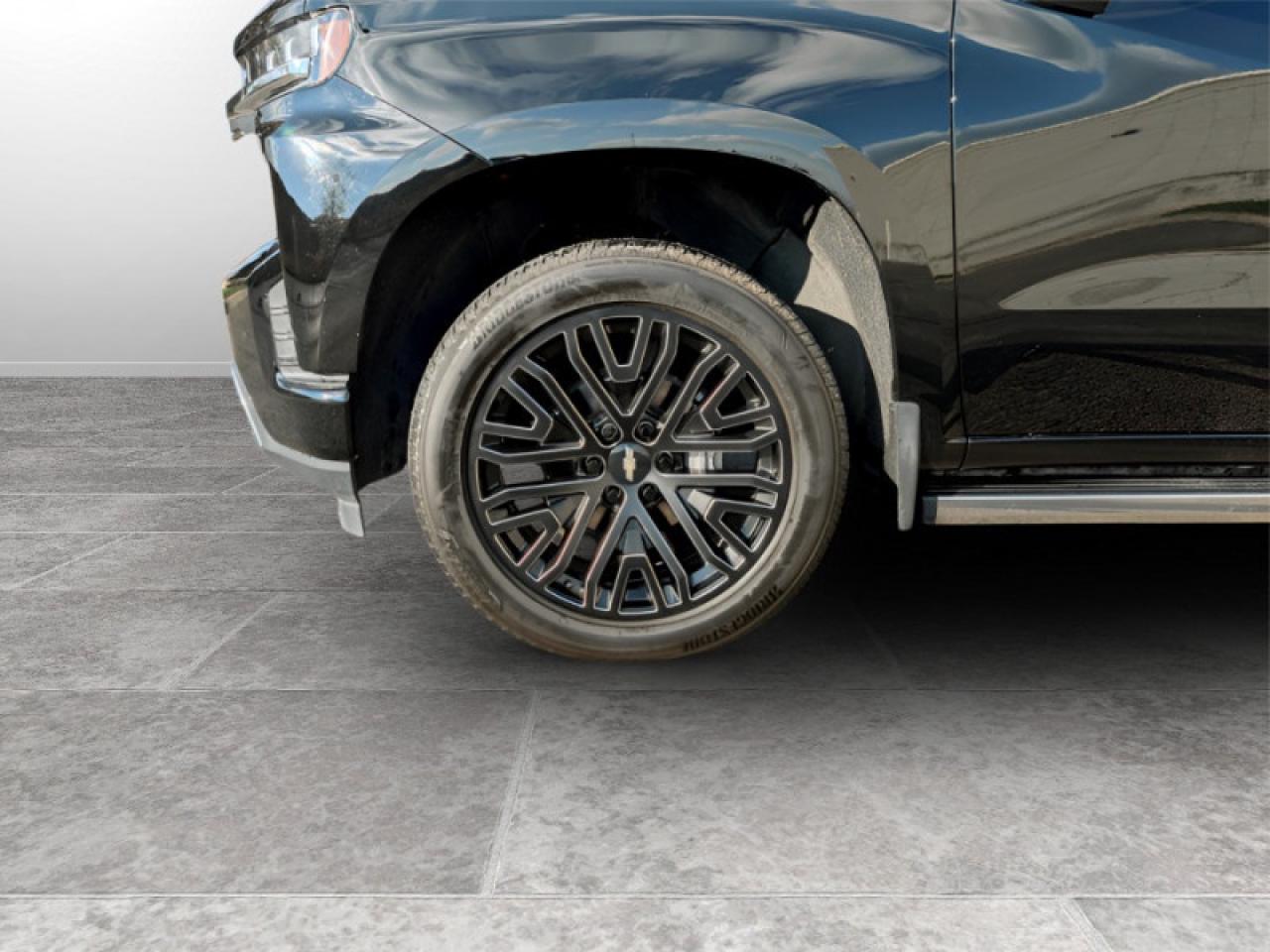 2020 Chevrolet Silverado 1500 High Country  **DELUXE + TECH PKG** Photo