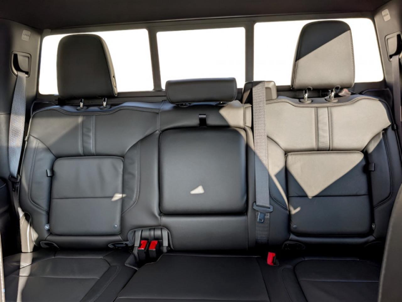 2020 Chevrolet Silverado 1500 High Country  **DELUXE + TECH PKG** Photo