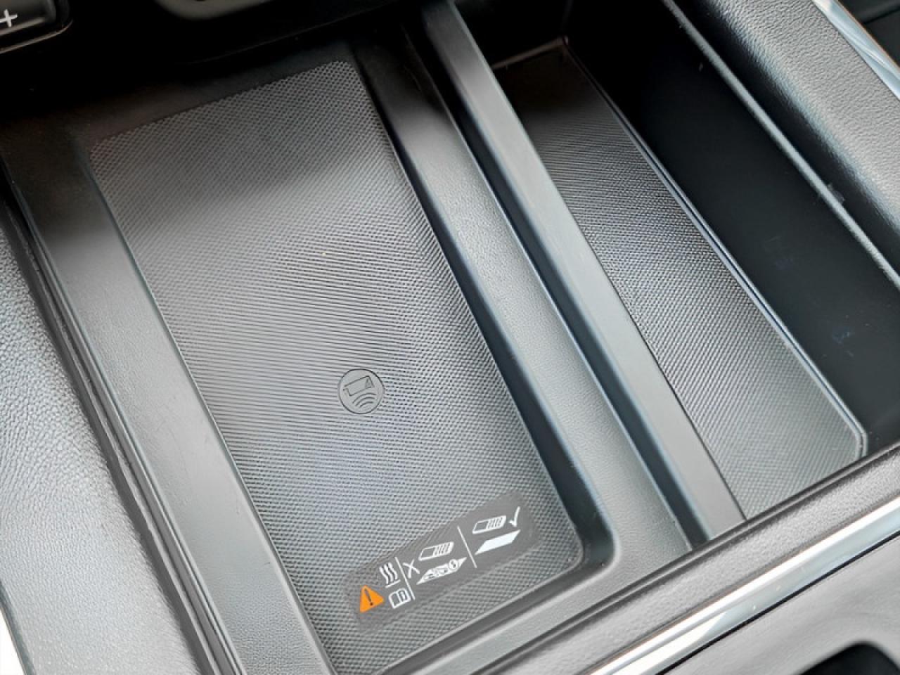 2020 Chevrolet Silverado 1500 High Country  **DELUXE + TECH PKG** Photo