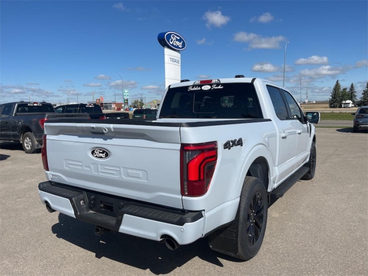 2025 Ford F-150 Lariat  - Tow Package Photo5