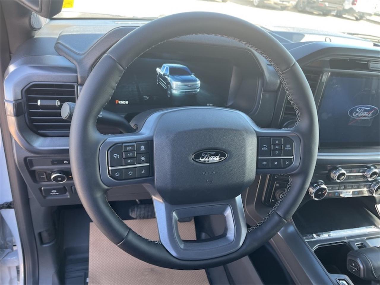 2025 Ford F-150 Lariat  - Tow Package Photo5