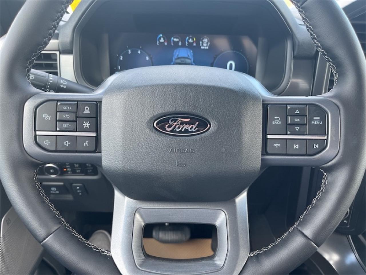 2025 Ford F-150 Lariat  - Tow Package Photo5