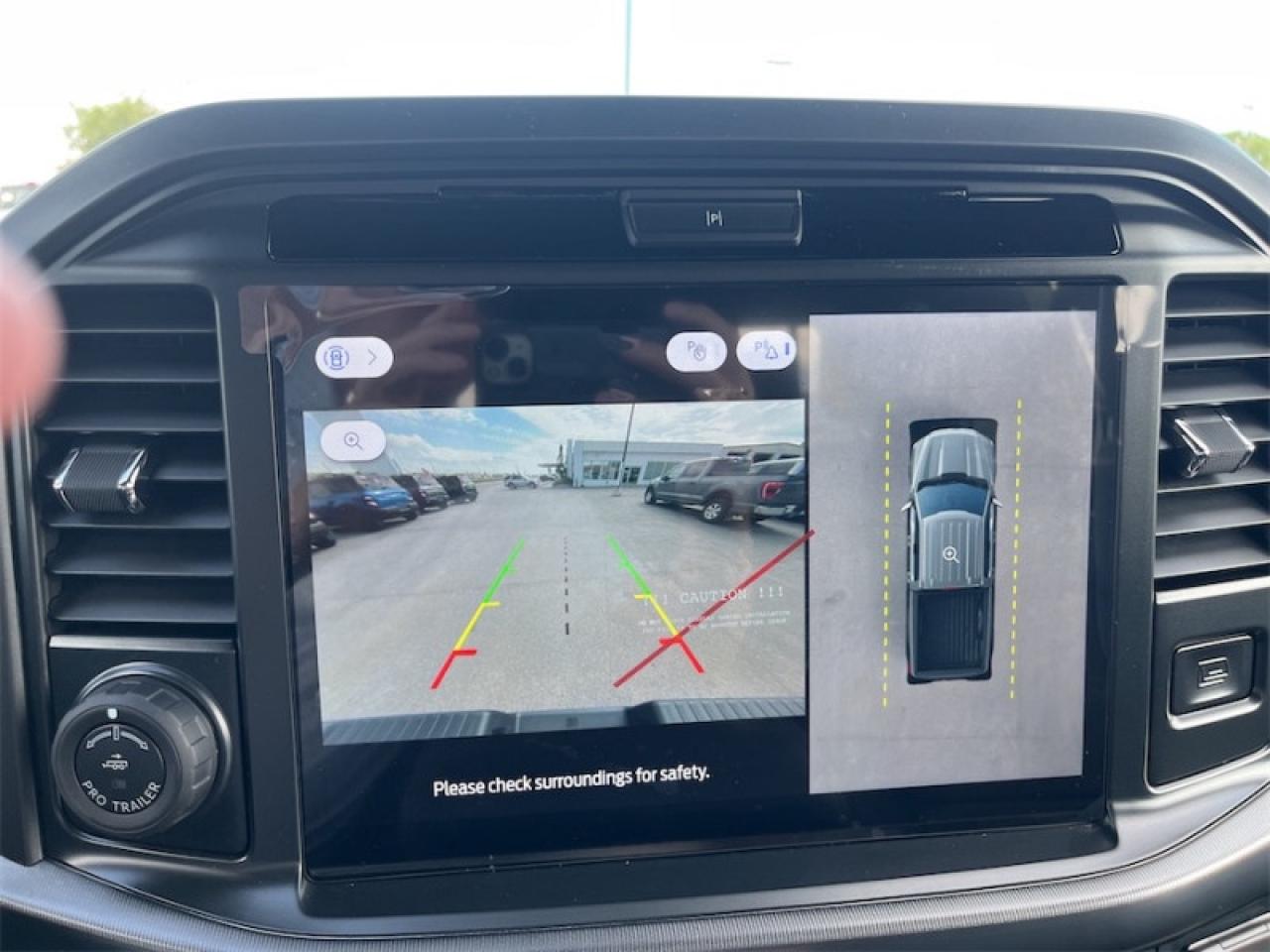 2025 Ford F-150 Lariat  - Tow Package Photo5