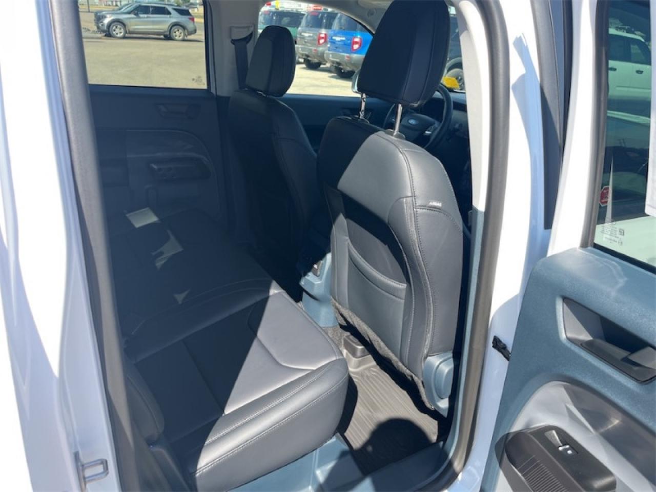 2025 Ford Maverick Lariat  - Heated Seats Photo5