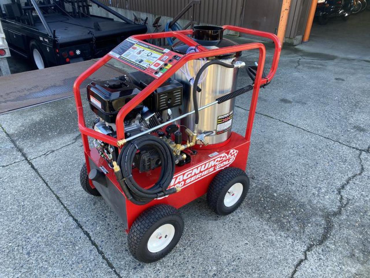 Used 2024 Easy Kleen Magnum 4000 Hot Water Pressure Washer for sale in Burnaby, BC