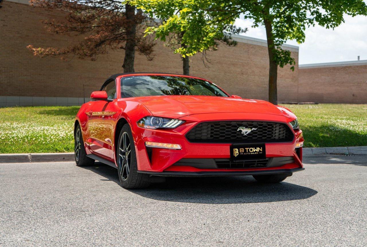 2023 Ford Mustang EcoBoost Premium Convertible Photo2