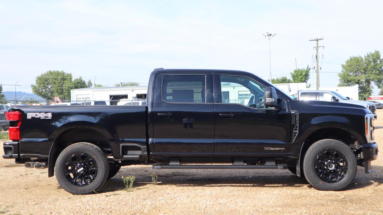 2025 Ford F-350 Super Duty SRW XLT Photo5