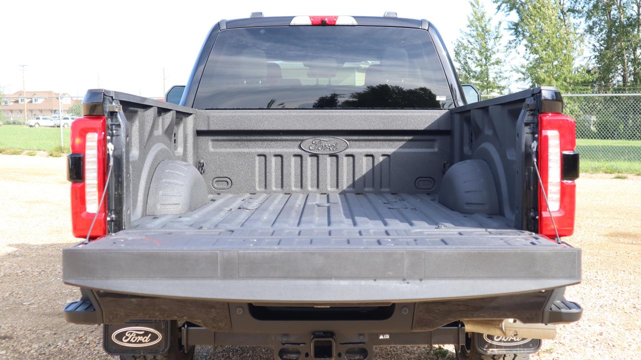 2025 Ford F-350 Super Duty SRW XLT Photo5