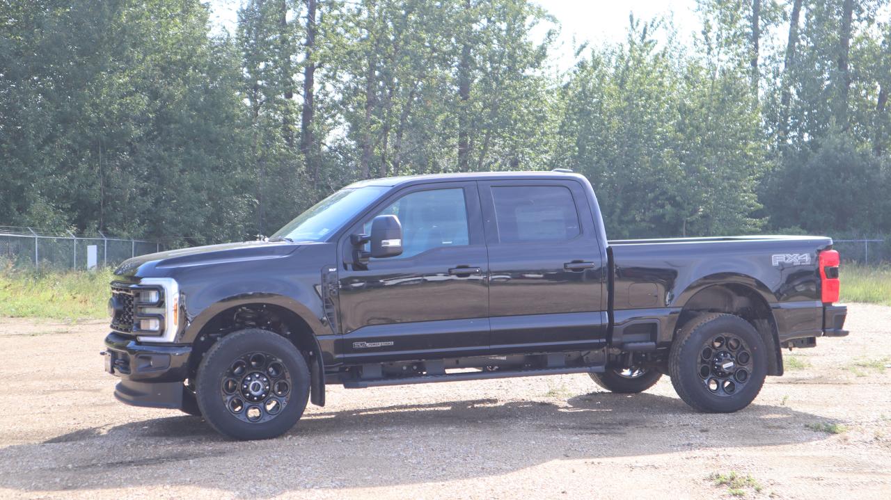 2025 Ford F-350 Super Duty SRW XLT Photo0