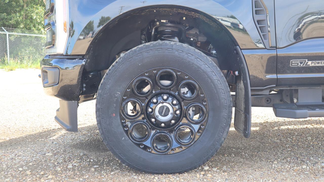 2025 Ford F-350 Super Duty SRW XLT Photo5