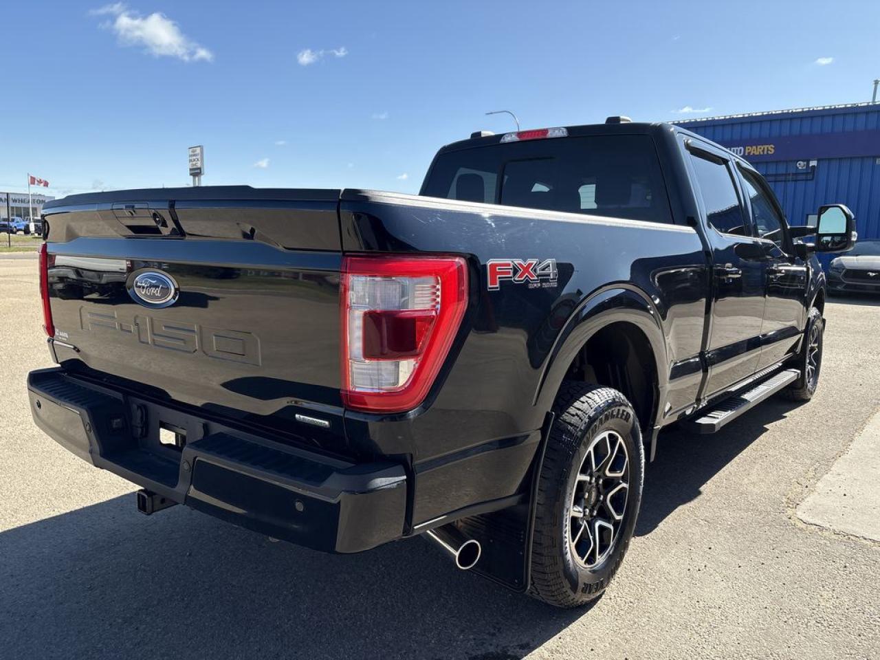 2023 Ford F-150 Lariat Photo5