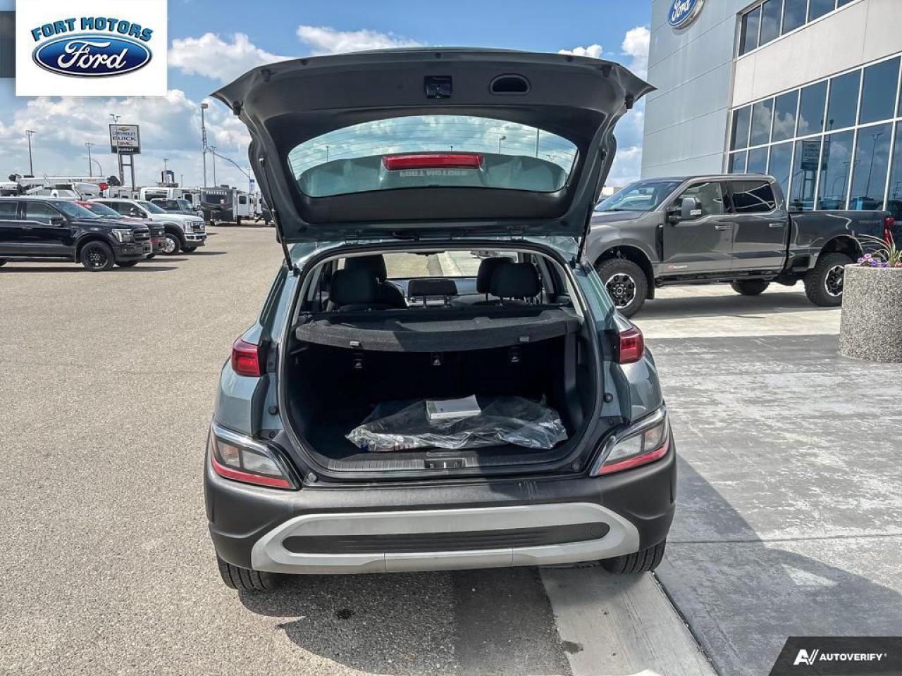 2022 Hyundai KONA Preferred Photo5