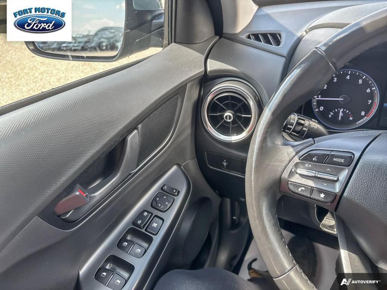 2022 Hyundai KONA Preferred Photo5