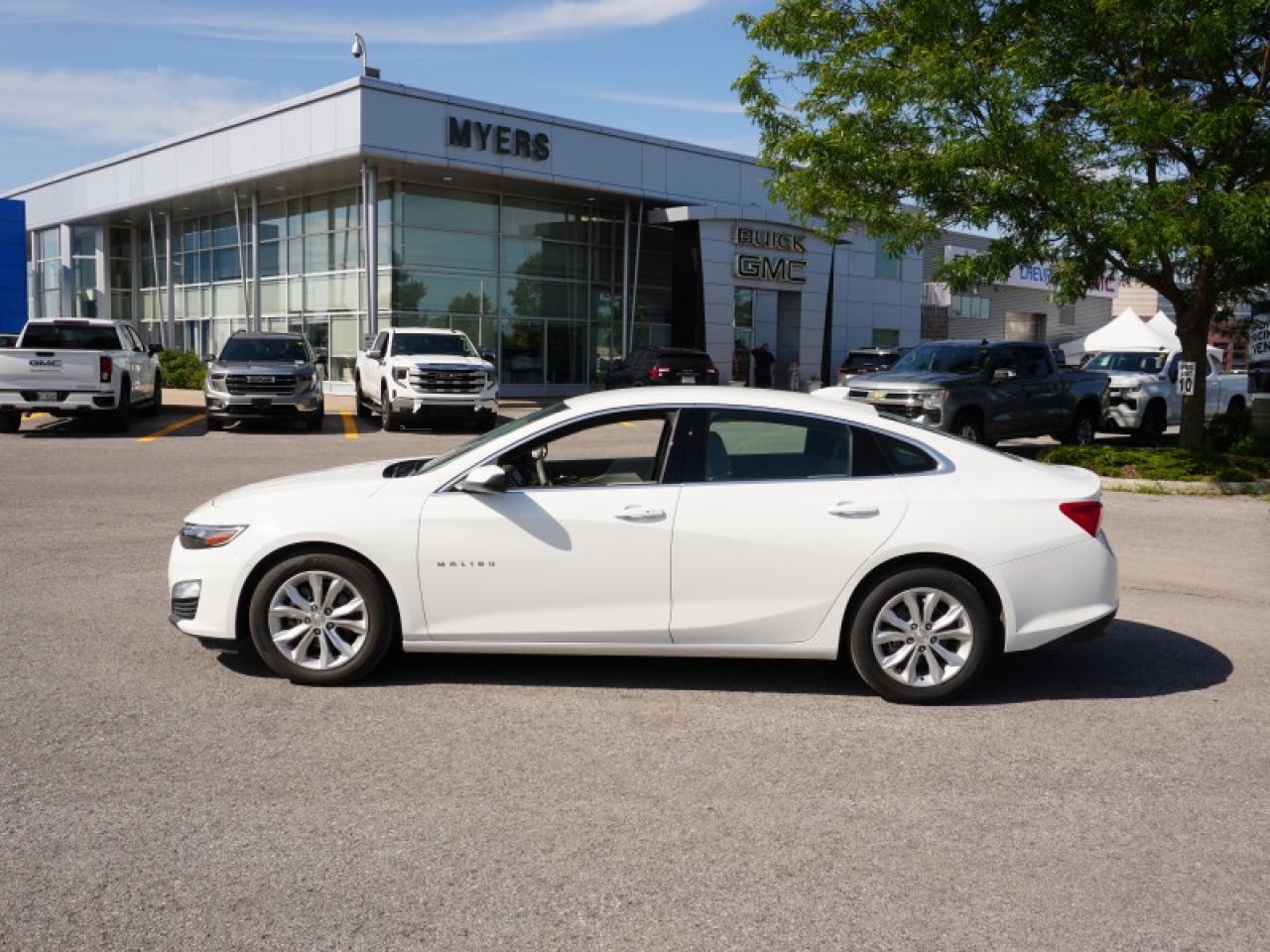 2024 Chevrolet Malibu 1LT  - Aluminum Wheels -  Android Auto Photo