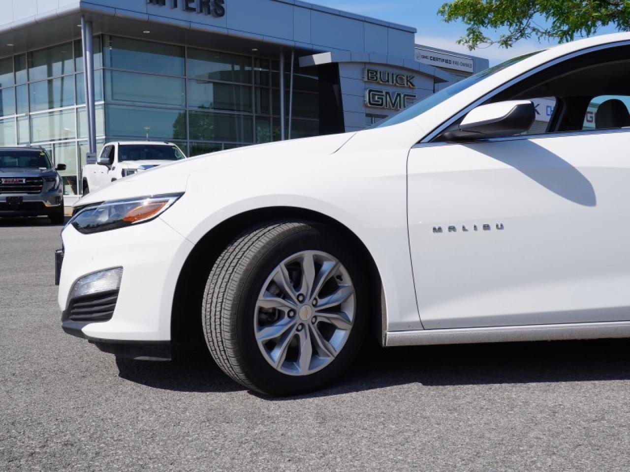 2024 Chevrolet Malibu 1LT  - Aluminum Wheels -  Android Auto Photo