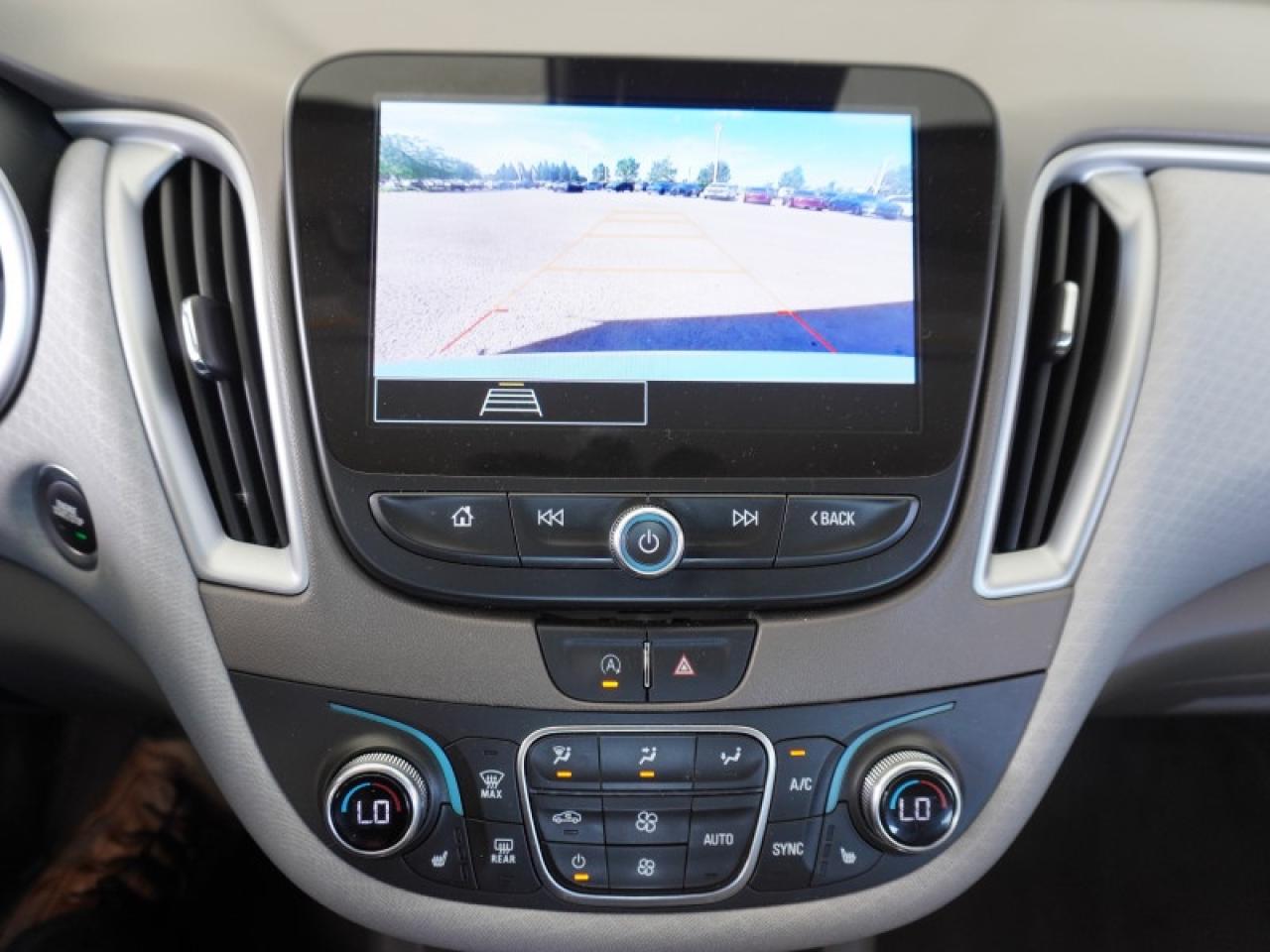 2024 Chevrolet Malibu 1LT  - Aluminum Wheels -  Android Auto Photo