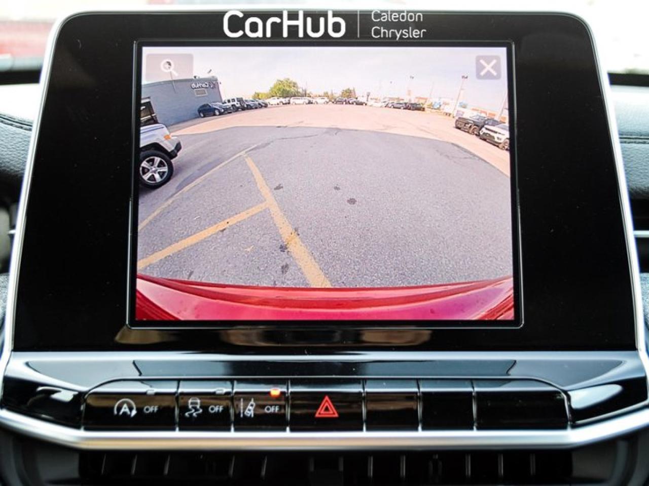 2025 Jeep Compass North 4x4 Heated Front Seats R-Start 17"Alloy Photo4