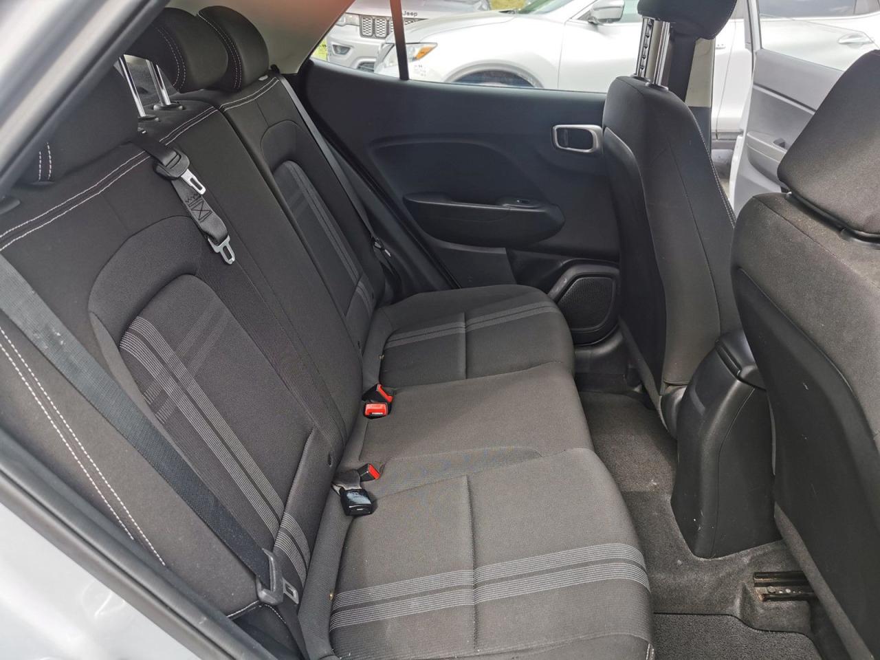 2021 Hyundai Venue SEL - Photo #26