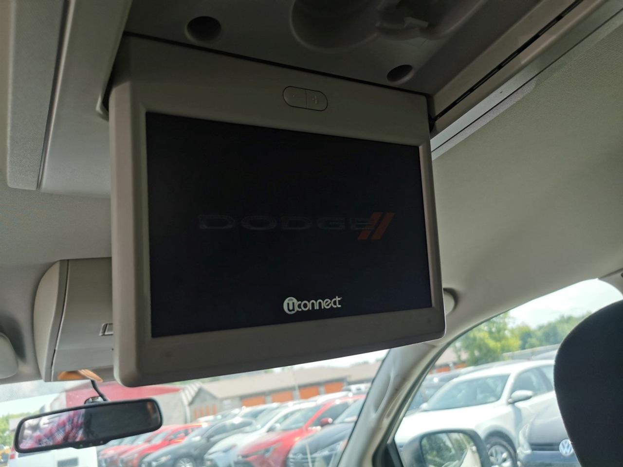 2017 Dodge Grand Caravan SE - Photo #15