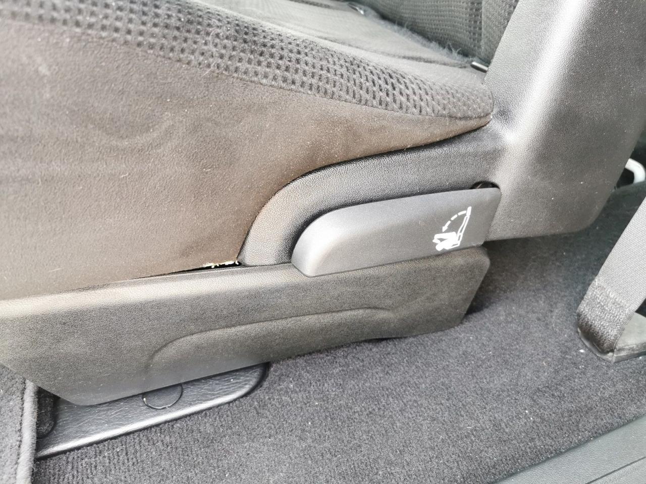 2017 Dodge Grand Caravan SE - Photo #14