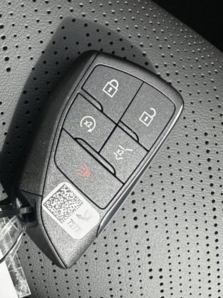 12660573